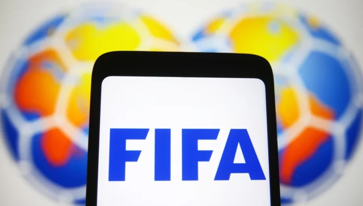 Milli futbolcuların bir yıl süreyle futboldan men edilmesi kararı alındı