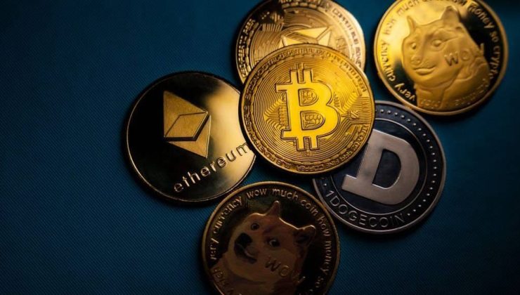 Bitcoin Tarihi Zirveye Ulaştı, Altcoinlerde Kâr Satışı Yaşanıyor